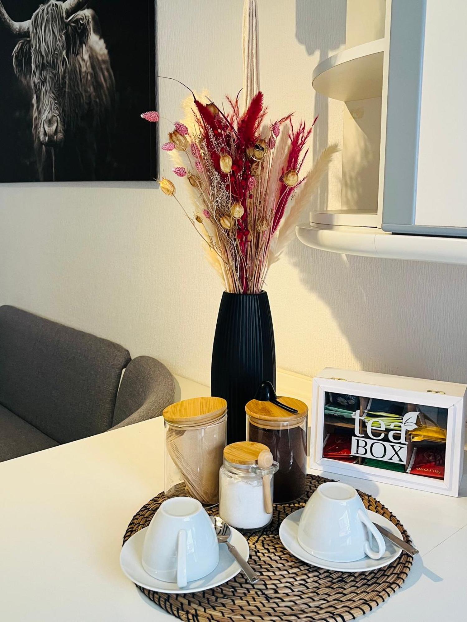 Casa Inn Parkview - Relax & Chill - Perfect For Business Travel, Weekend Trip, Family&Friends, Dogs Lover, Romance, Layover Or Longstay Limburg an der Lahn Exterior foto